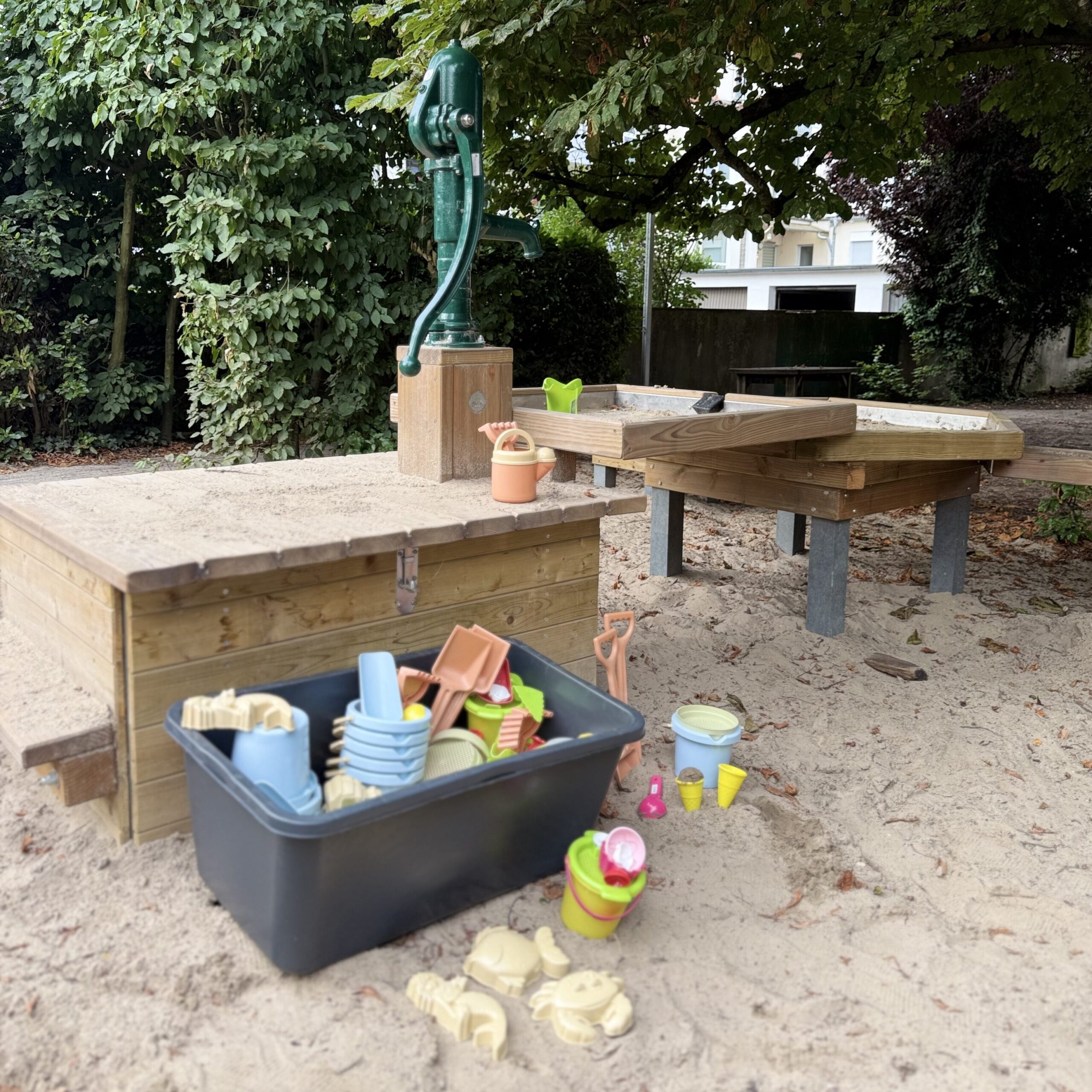 spielzeug lippstadt Neues Sandspielzeug bereichert Matschanlage - Katholisch in Lippstadt